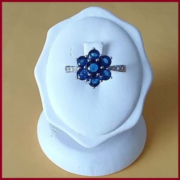 Jewelry - Blue Sapphire Flower Ring